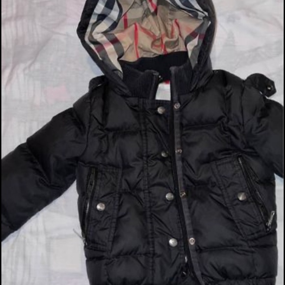 Kids Burberry winter coat. Missing zipper but can be easily replaced. - Picture 2 of 4